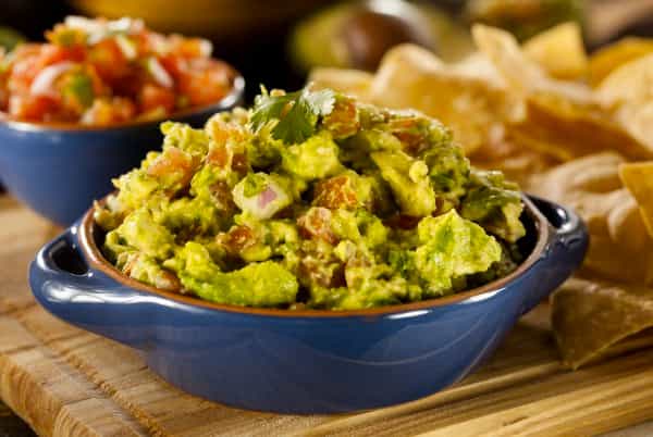 Guacamole et Ses Chips Maison