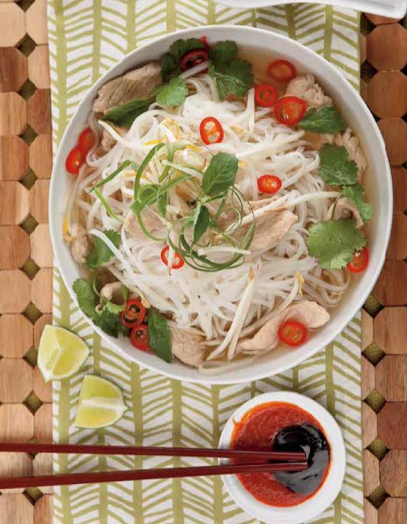 Soupe vietnamienne poulet et nouilles